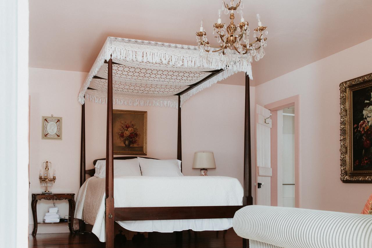Maison Mouton Bed & Breakfast Lafayette Exterior photo