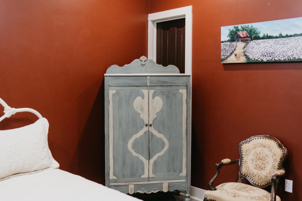 Maison Mouton Bed & Breakfast Lafayette Exterior photo
